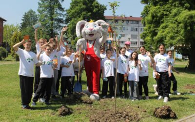 LUKAVAC CEMENT: NOVO DRVEĆE POVODOM 50. ROĐENDANA I SVJETSKOG DANA ZAŠTITE OKOLIŠA