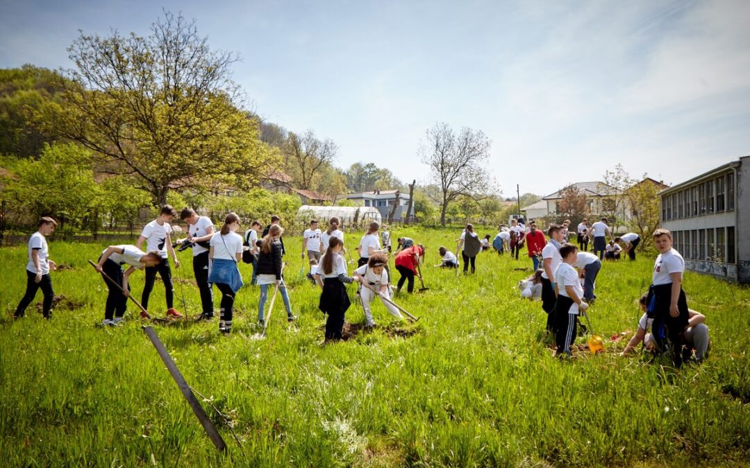 50 GODINA DRUŠTVENE ODGOVORNOSTI LUKAVAC CEMENTA: SADNJA DRVEĆA ZA LJEPŠI I ZELENIJI LUKAVAC