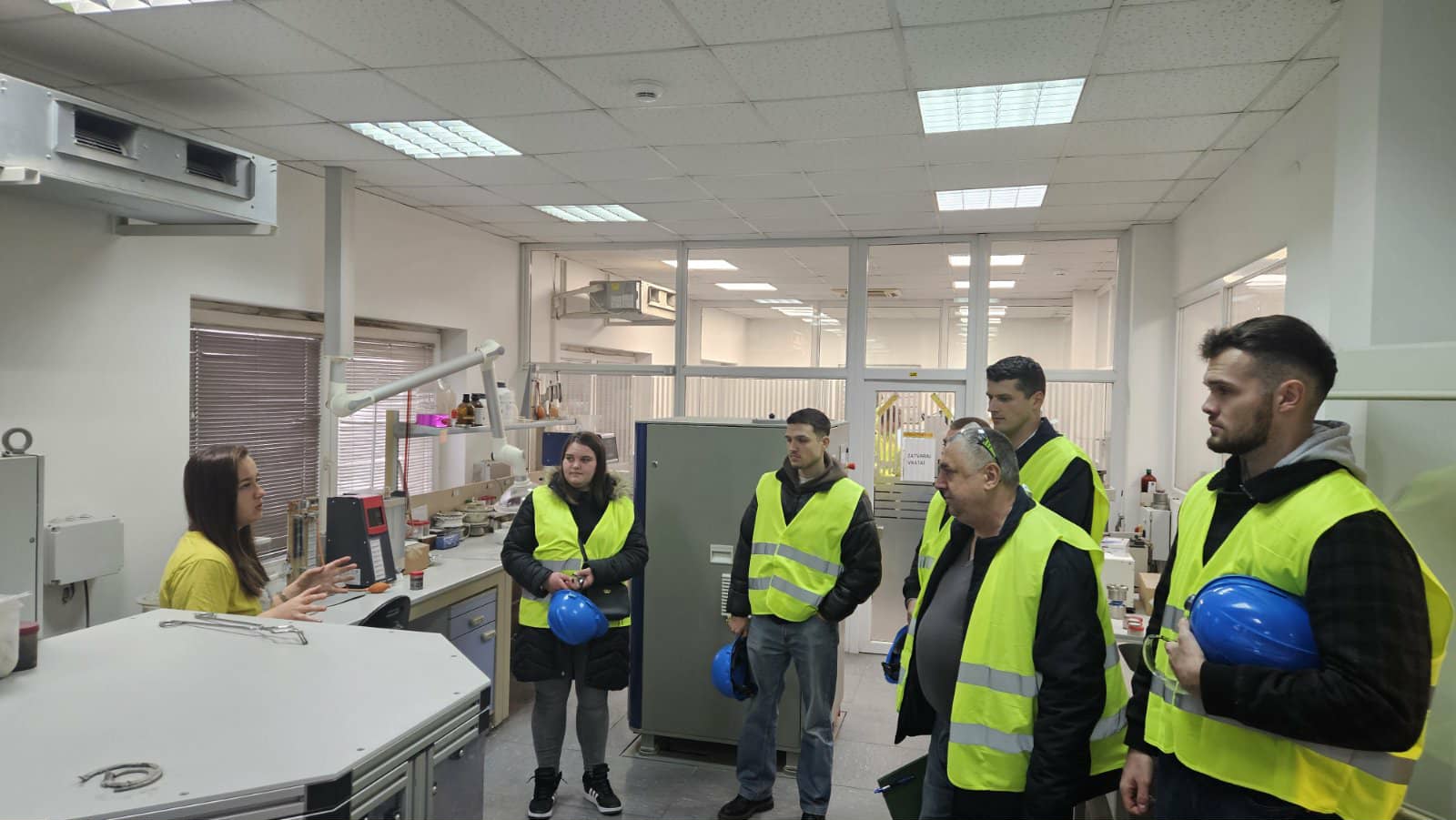 Messenger_creation_9E5A9E51-3C21-47BD-84AA-0813F60A997C