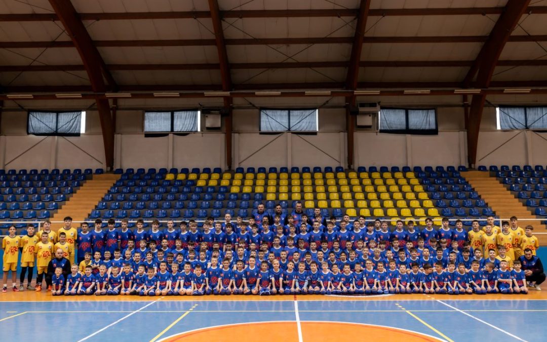 LUKAVAC CEMENT SPONZOR OMLADINSKE SELEKCIJE FK RADNIČKI LUKAVAC